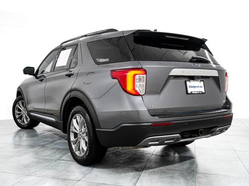 Carbonized Gray Metallic 2023 Ford Explorer XLT