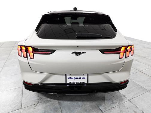 Star White Metallic Tri-Coat 2024 Ford Mustang Mach-E Premium