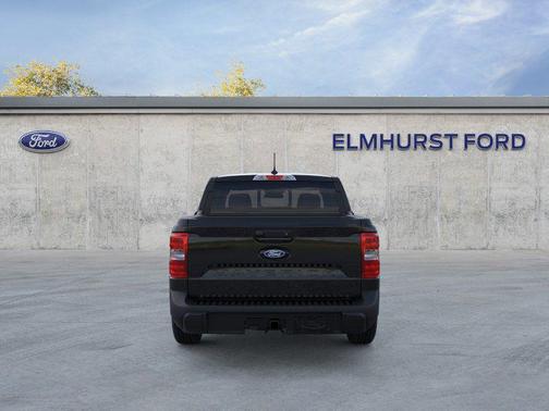 Shadow Black 2025 Ford Maverick Lariat