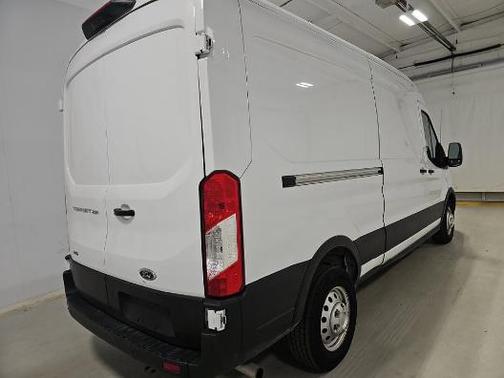 Oxford White 2023 Ford Transit-250 Base