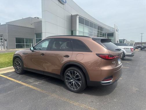 Melting Copper Metallic 2025 Mazda CX-70 PHEV Premium Package