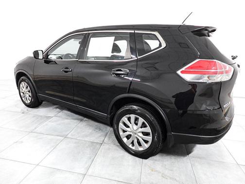 Magnetic Black 2016 Nissan Rogue S