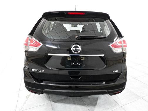 Magnetic Black 2016 Nissan Rogue S