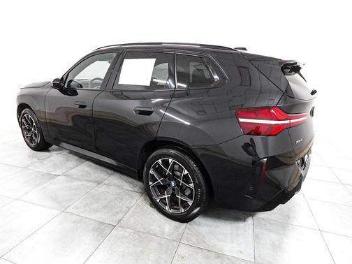 Black Sapphire Metallic 2025 BMW X3 30 xDrive