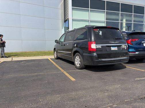 2012 Chrysler Town & Country Touring