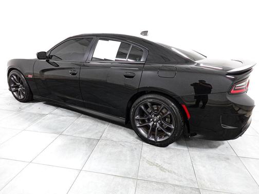 Pitch Black Clearcoat 2022 Dodge Charger R/T Scat Pack