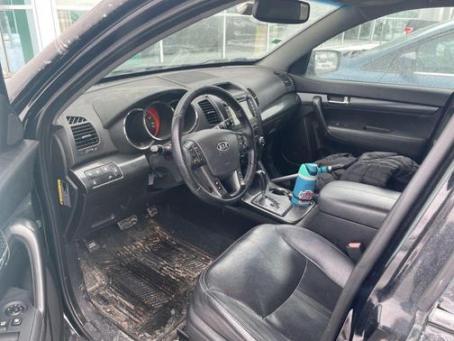 2011 Kia Sorento SX
