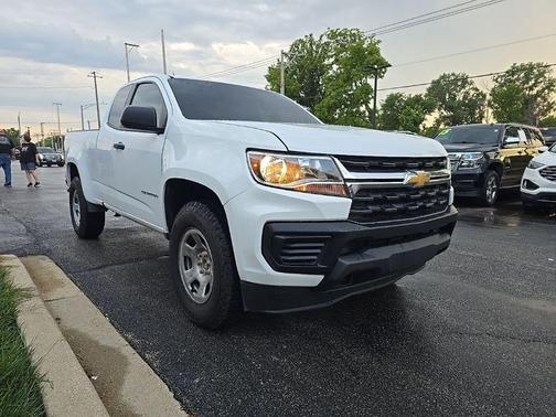 Summit White 2022 Chevrolet Colorado WT