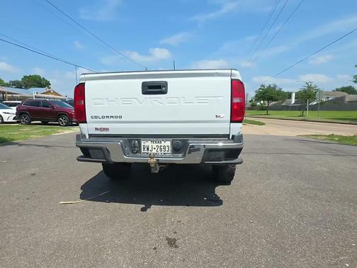 Summit White 2022 Chevrolet Colorado WT