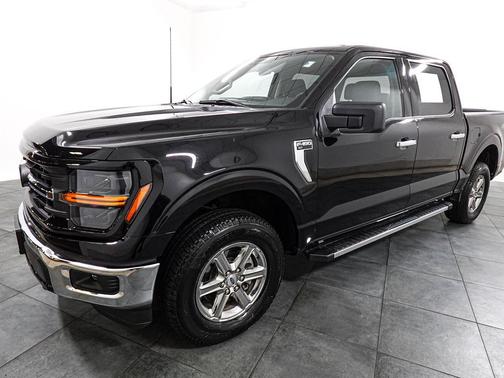 Agate Black Metallic 2025 Ford F-150 XLT