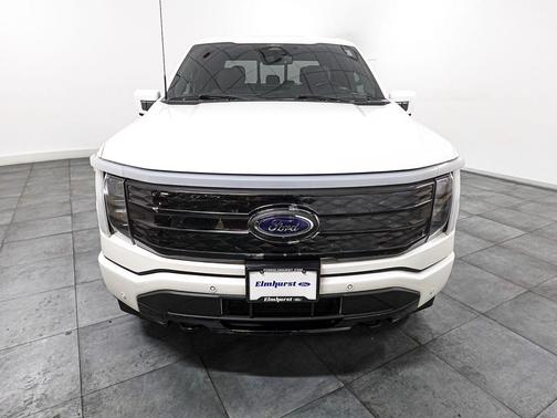 2022 Ford F-150 Lightning Platinum