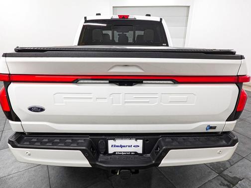 2022 Ford F-150 Lightning Platinum