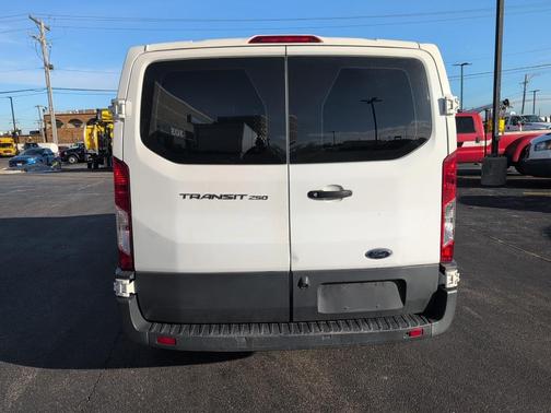 2018 Ford Transit-250 Base