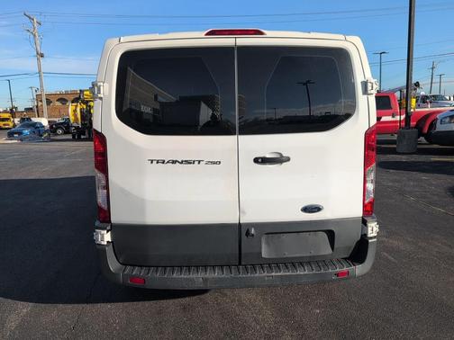 2018 Ford Transit-250 Base