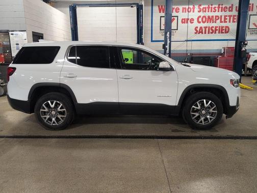 2023 GMC Acadia AWD SLE