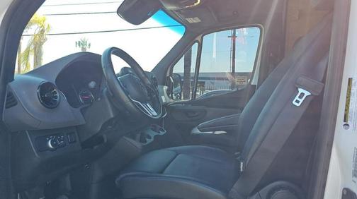 2020 Mercedes-Benz Sprinter 2500 Cargo 170 WB