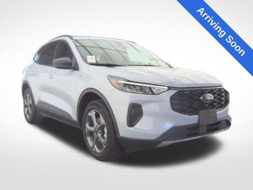 Silver Metallic 2025 Ford Escape ST-Line