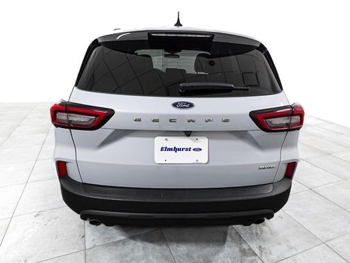 Silver Metallic 2025 Ford Escape ST-Line