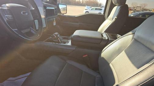 2023 Ford F-150 Lightning LARIAT