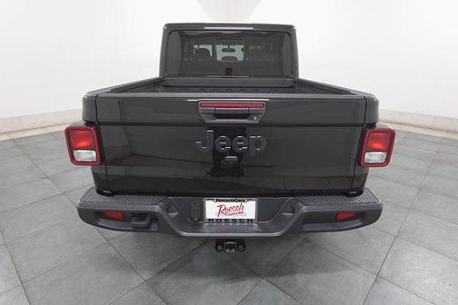 Black Clearcoat 2024 Jeep Gladiator Nighthawk