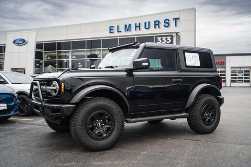 Shadow Black 2022 Ford Bronco Wildtrak