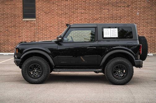 Shadow Black 2022 Ford Bronco Wildtrak