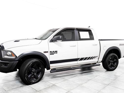 Bright White 2019 RAM 1500 SLT