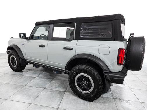 Cactus Gray 2022 Ford Bronco Black Diamond