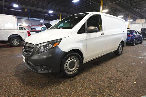 2017 Mercedes-Benz Metris Base