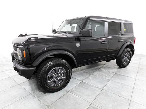 Shadow Black 2026 Ford Bronco Big Bend