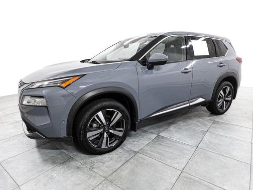 Boulder Gray Pearl 2023 Nissan Rogue SL