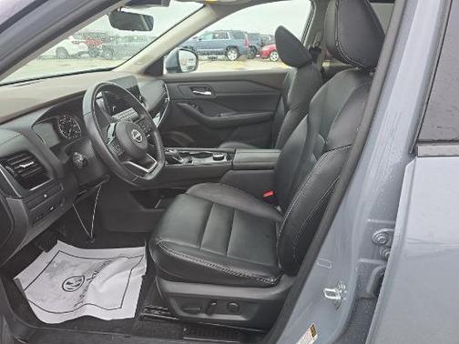 Boulder Gray Pearl 2023 Nissan Rogue SL