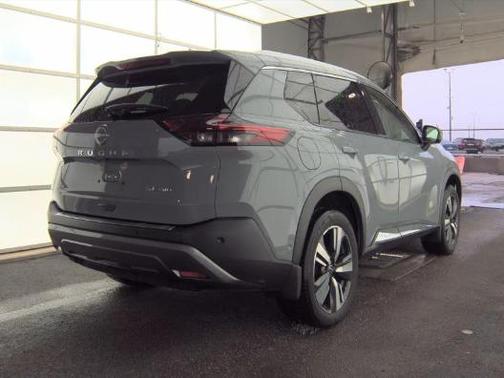 Boulder Gray Pearl 2023 Nissan Rogue SL