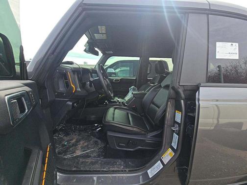 Grey 2024 Ford Bronco Badlands