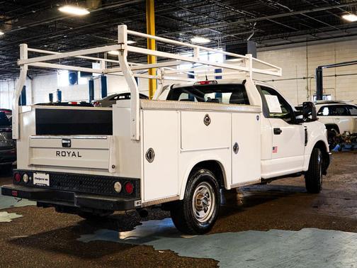 Oxford White 2017 Ford F-250 XL