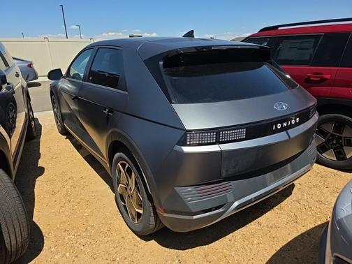 Shooting Star (Matte Gray) 2024 Hyundai IONIQ 5 SEL