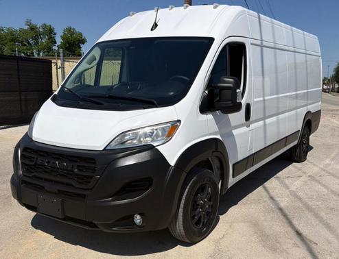 Bright White Clearcoat 2023 RAM ProMaster 3500 High Roof