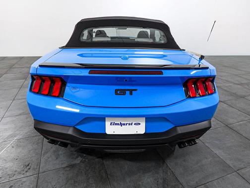 Grabber Blue Metallic 2025 Ford Mustang GT Premium