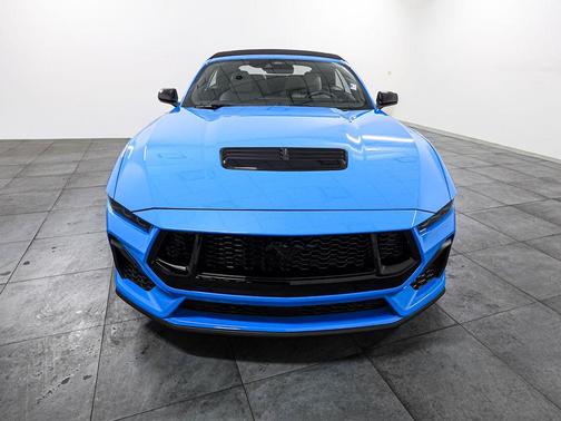 Grabber Blue Metallic 2025 Ford Mustang GT Premium