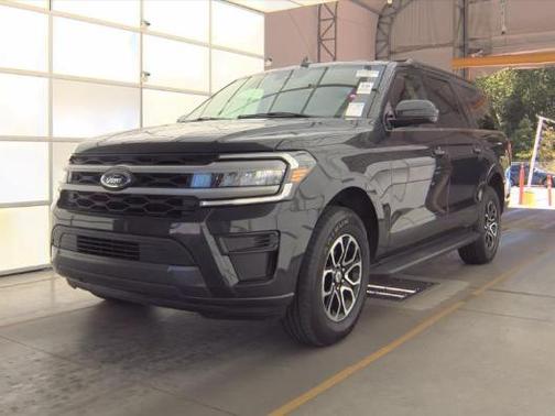 Gray Metallic 2024 Ford Expedition Max XLT