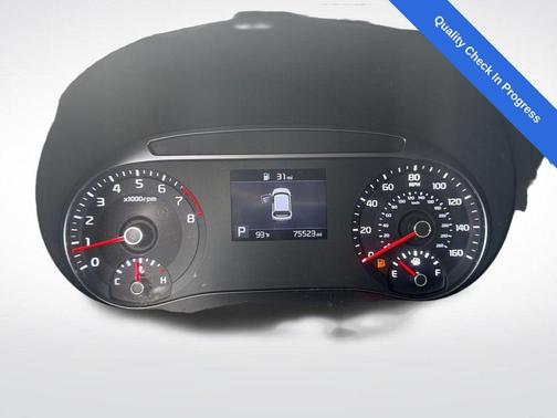 Snow White Pearl 2022 Kia Soul LX