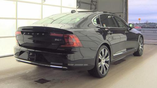 Onyx Black Metallic 2025 Volvo S90 B6 Plus