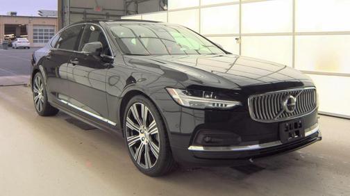 Onyx Black Metallic 2025 Volvo S90 B6 Plus