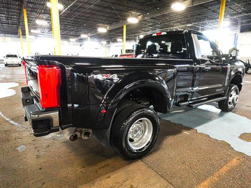 Agate Black Metallic 2023 Ford F-350 XLT