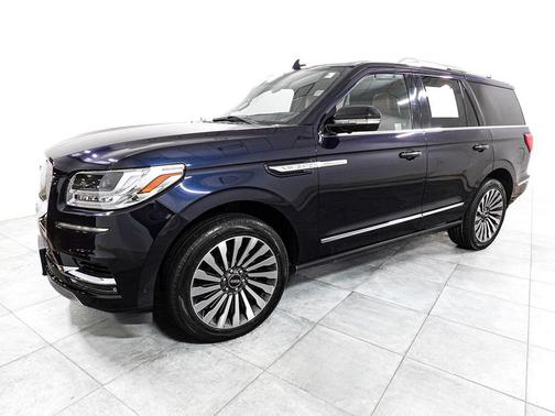 Signature Navy 2021 Lincoln Navigator Reserve