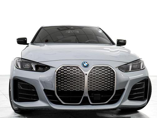 Brooklyn Grey Metallic 2025 BMW i4 Gran Coupe xDrive40