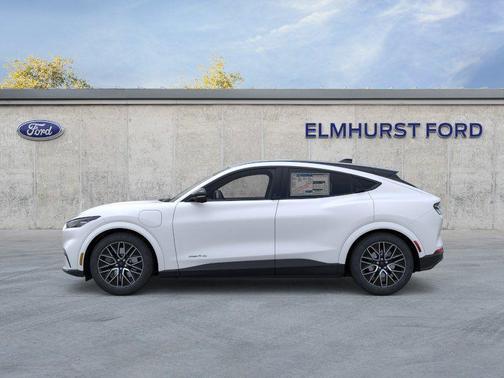 Star White Metallic Tri-Coat 2026 Ford Mustang Mach-E Premium