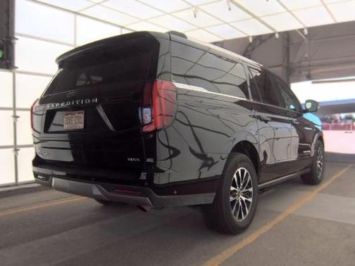 Black Metallic 2025 Ford Expedition Max Platinum