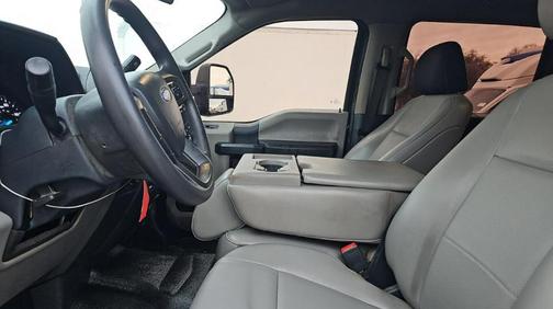 Agate Black Metallic 2022 Ford F-350 XL