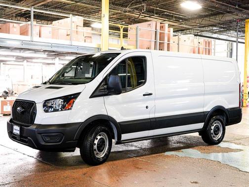 Oxford White 2025 Ford Transit-150 Base